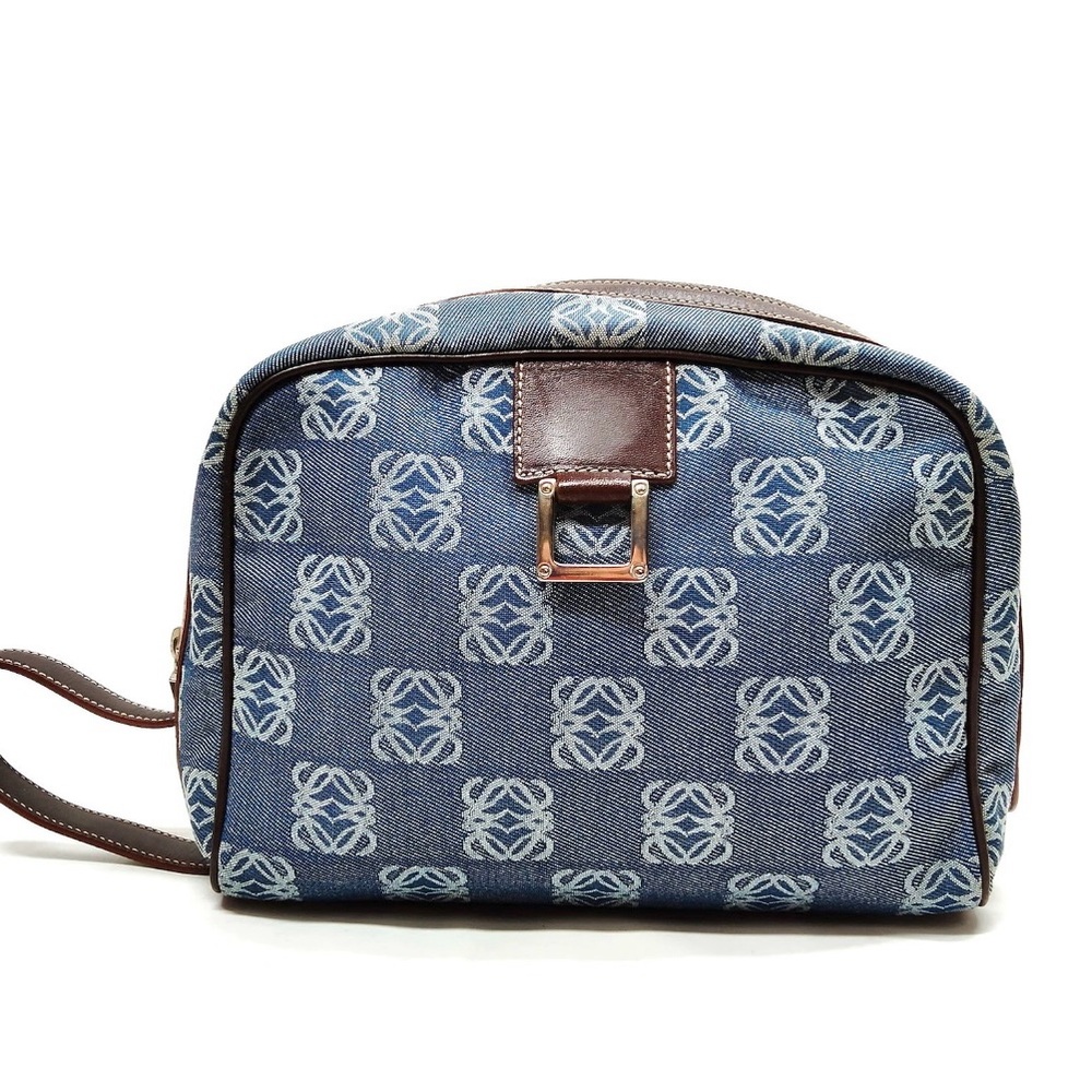 Loewe Clutch Authentic